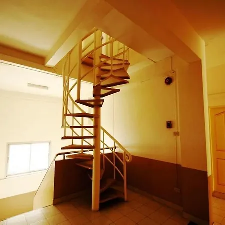 Golden Apartment